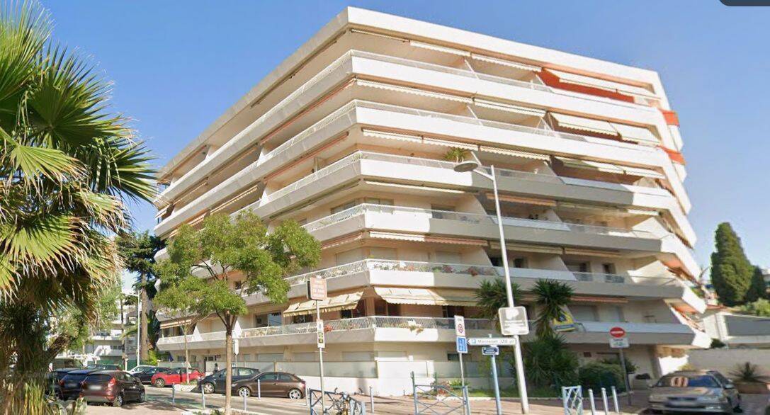 Appartement 1 pièce 29 m² · à Cagnes-sur-Mer · 28,8 m² · 800 €/mois