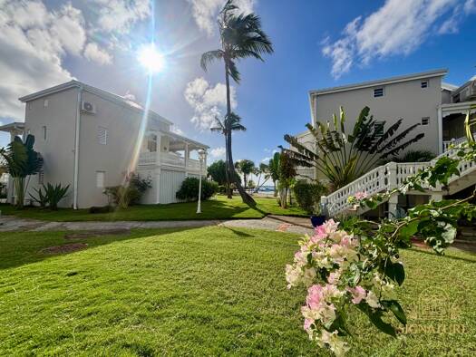 Studio à vendre 165 000 € 1 pièce 22 m² RDC Saint-Martin 97150