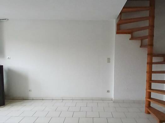 Immeuble à vendre 149 000 € 300 m² Vittel 88800