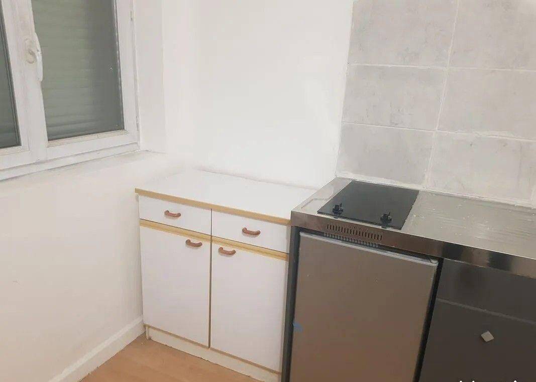 Appartement 1 pièce 24 m² · à Nanterre · 24 m² · 900 €