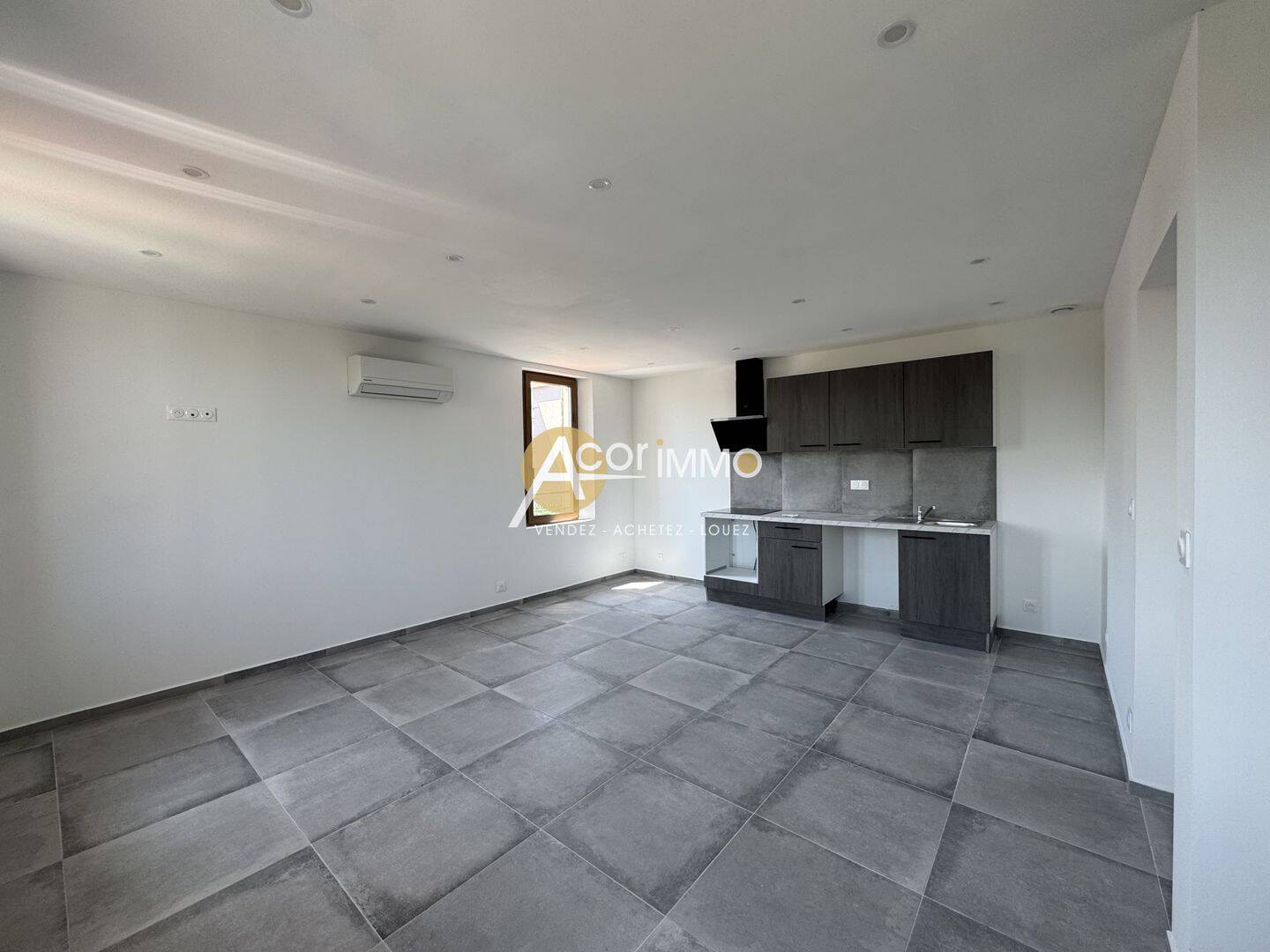 Appartement 3 pièces 50 m² · à La Seyne-sur-Mer · 50 m² · 950 €