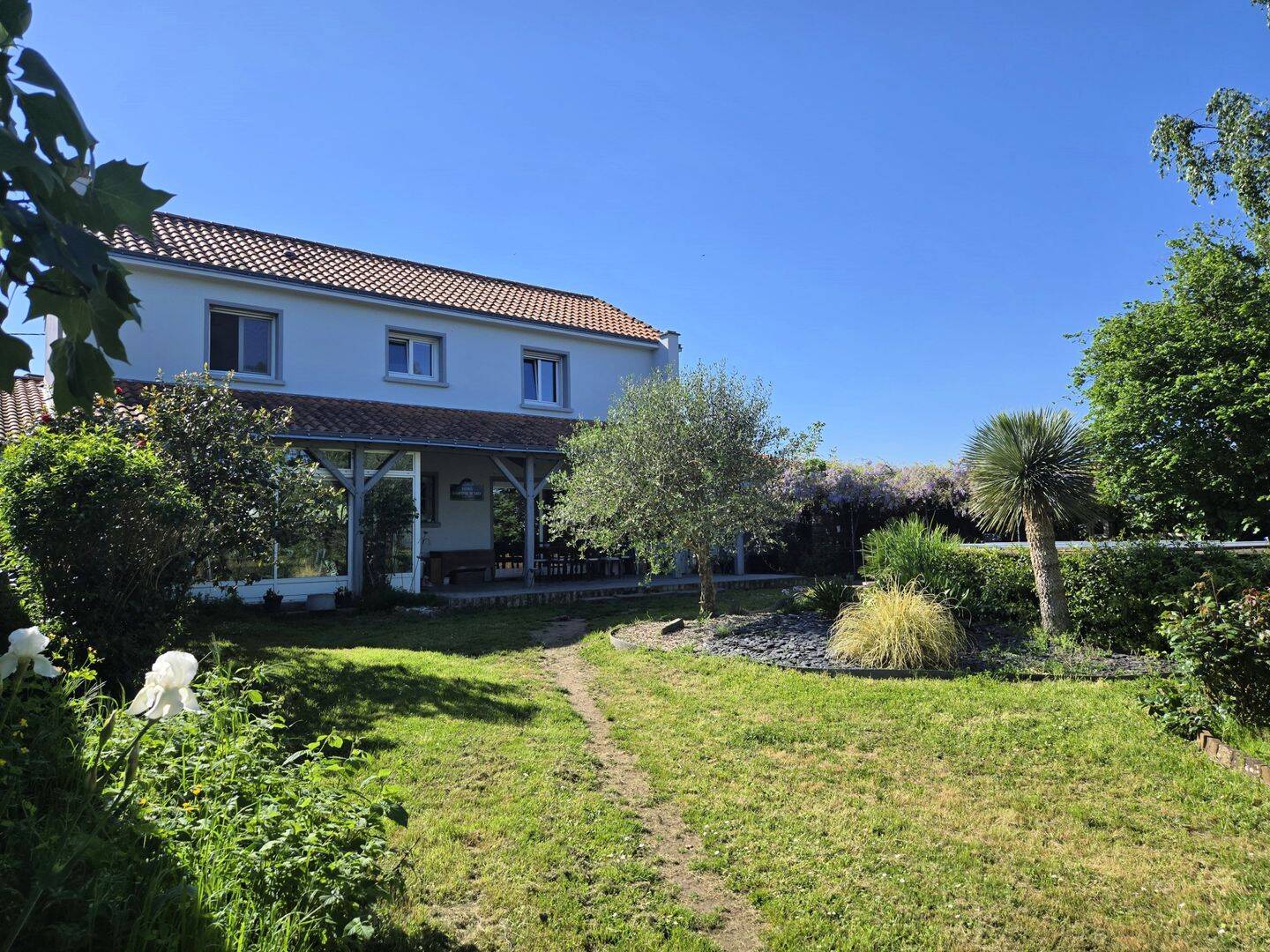 Maison 7 pièces 216 m² · à Le Loroux-Bottereau · 216 m² · 491 600 €