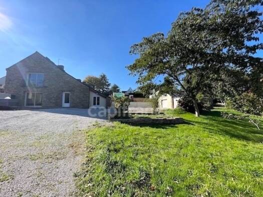 Maison à vendre 396 000 € 7 pièces 5 chambres 230 m² 820 m² de terrain Grand-Champ 56390