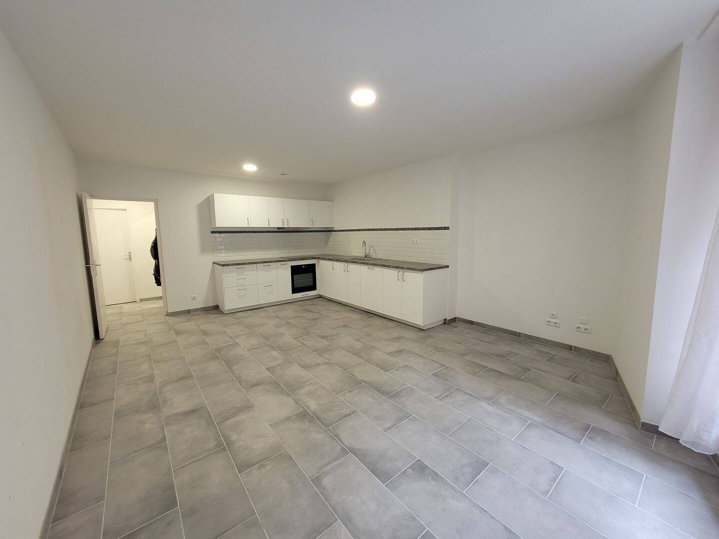 Appartement 2 pièces 48 m² · à Bordeaux · 48 m² · 1 048 €/mois