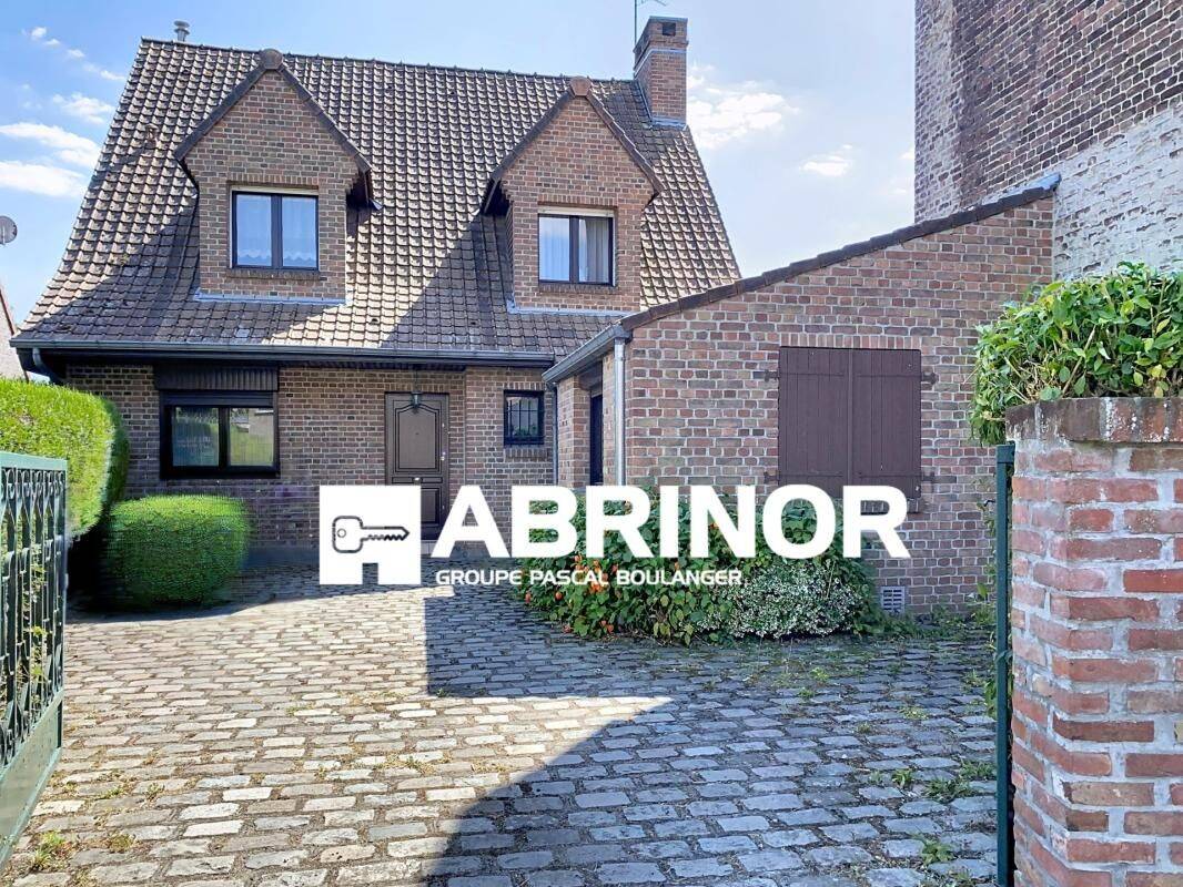 Maison 7 pièces 160 m² · à Emmerin · 160 m² · 376 000 €