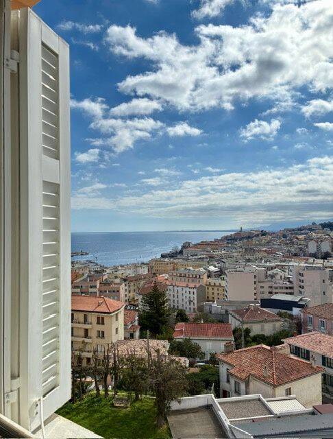 Appartement 3 pièces 85 m² · à Bastia · 85 m² · 290 000 €