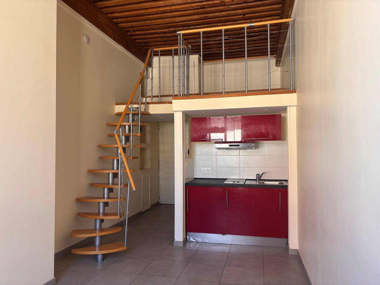 Appartement 2 pièces 25 m² · à Lyon 2ème Arrondissement · 25 m² · 654 €