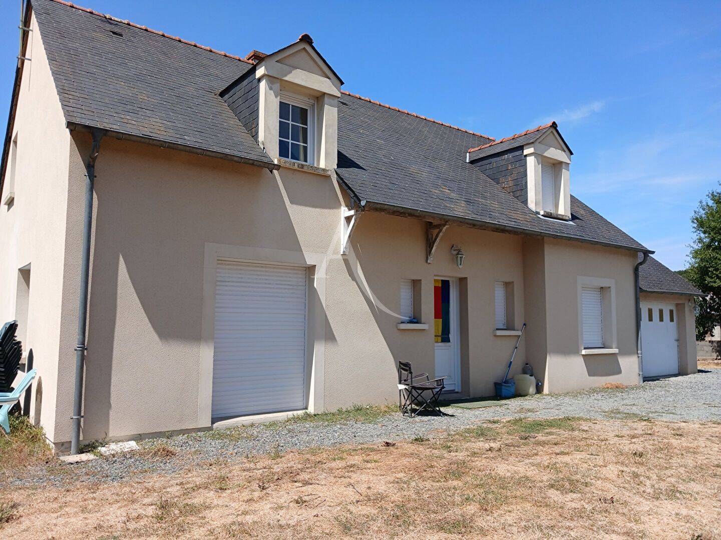 Maison 6 pièces 131 m² · à Bellevigne-en-Layon · 131,4 m² · 960 €/mois