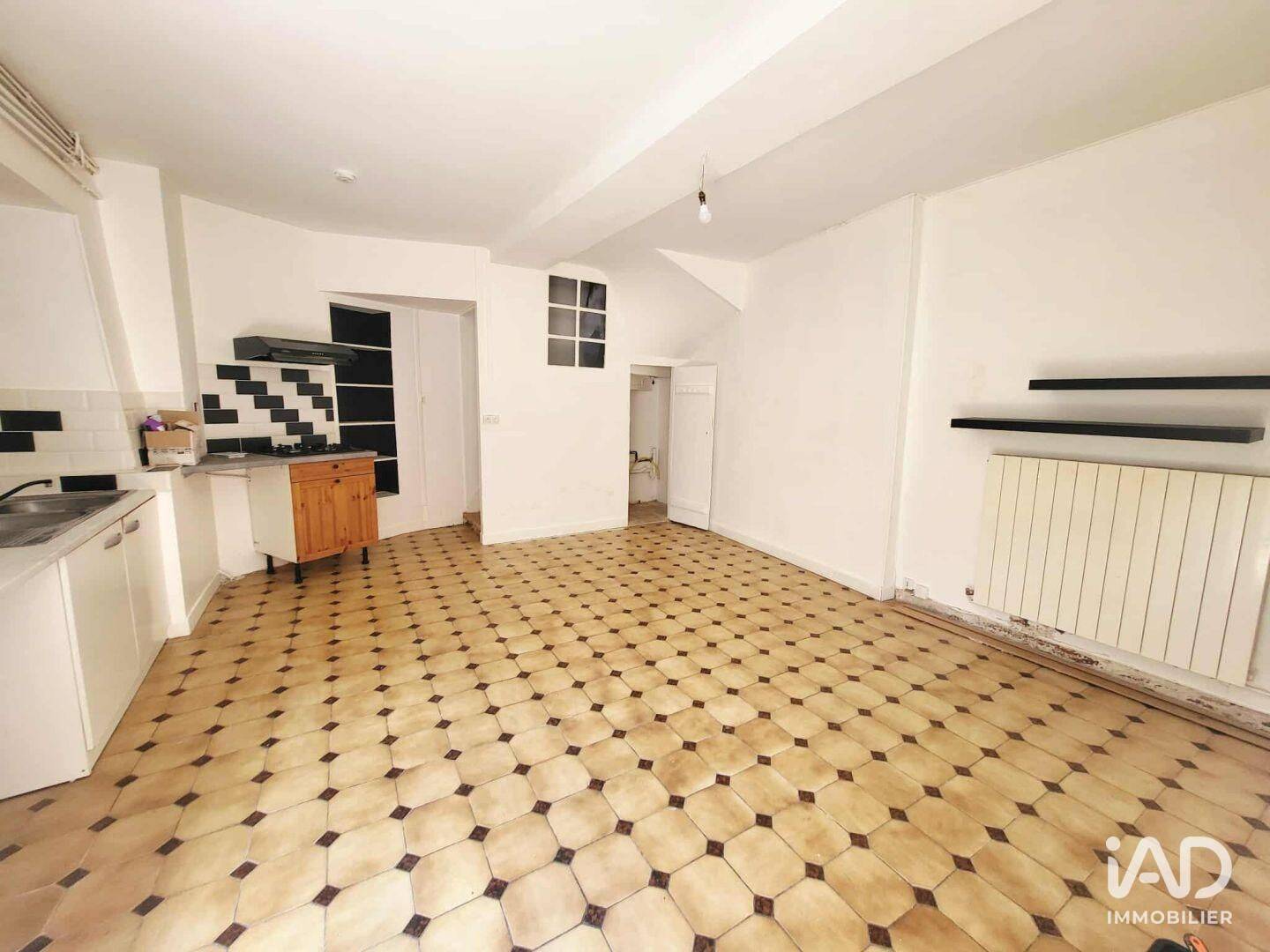 Appartement 3 pièces 48 m² · à Étampes · 48 m² · 120 000 €