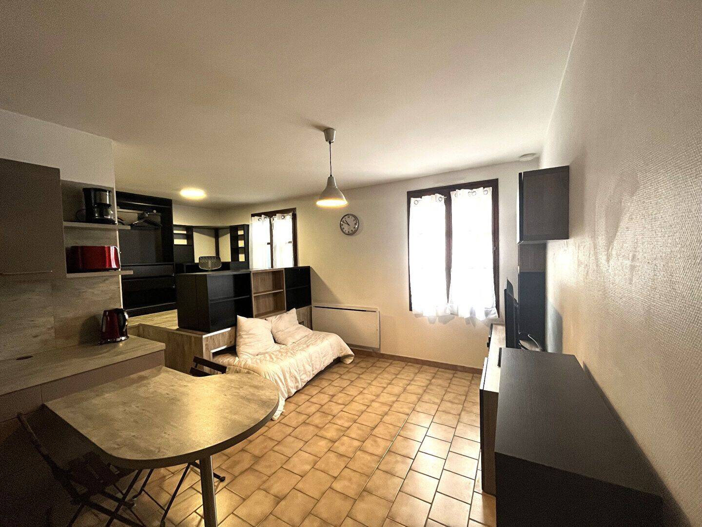 Appartement 1 pièce 25 m² · à Troyes · 25 m² · 468 €