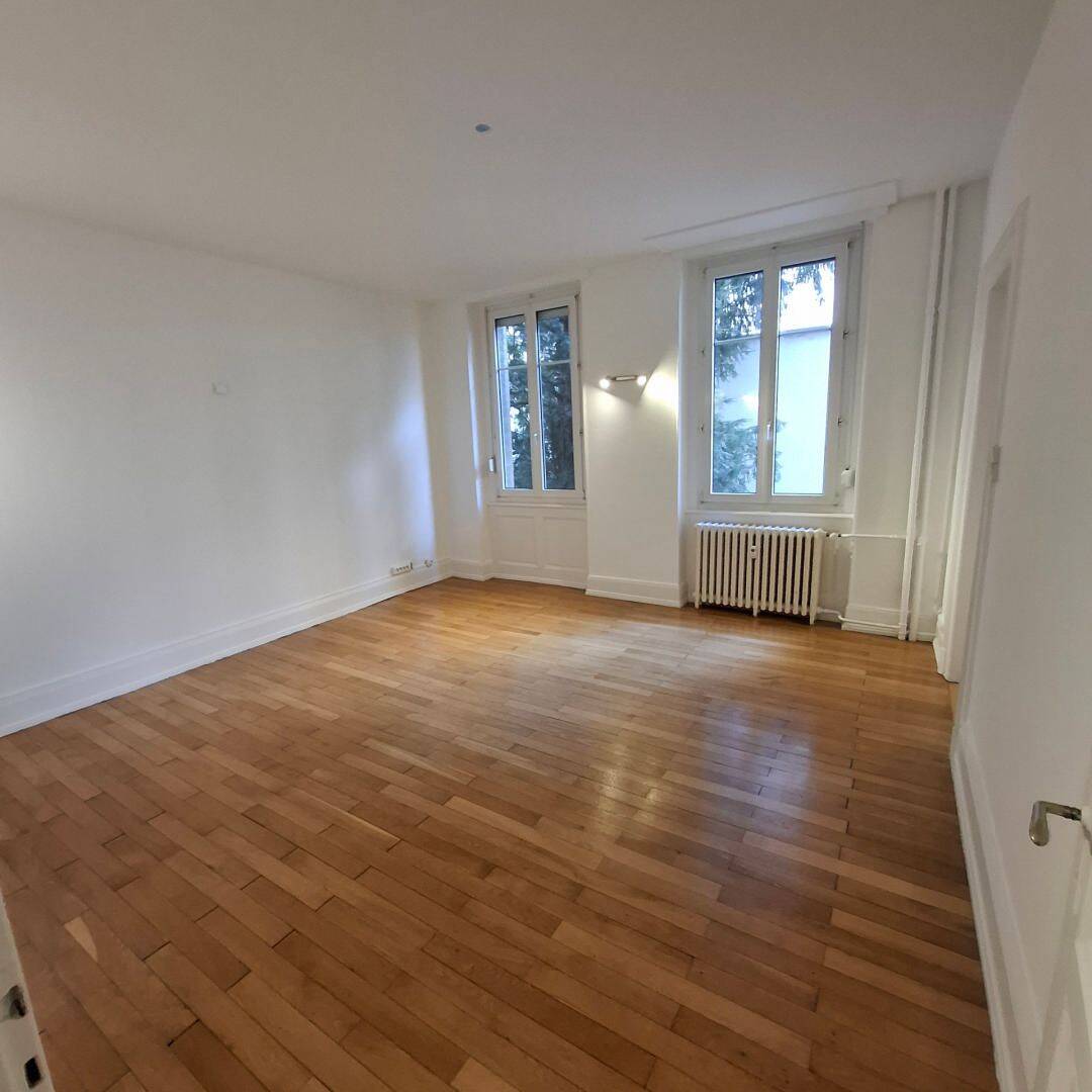 Appartement 4 pièces 127 m² · à Strasbourg · 127 m² · 1 600 €