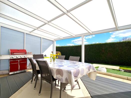 Maison à vendre 339 000 € 6 pièces 3 chambres 101 m² 857 m² de terrain Gennes 25660