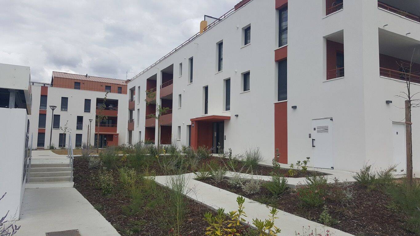 Appartement 3 pièces 63 m² · à Villenave-d'Ornon · 62,6 m² · 831 €