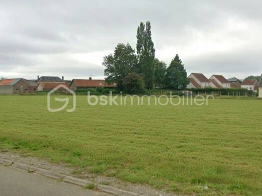 Terrain constructible à vendre 38 000 € 1 219 m² de terrain Dargnies 80570