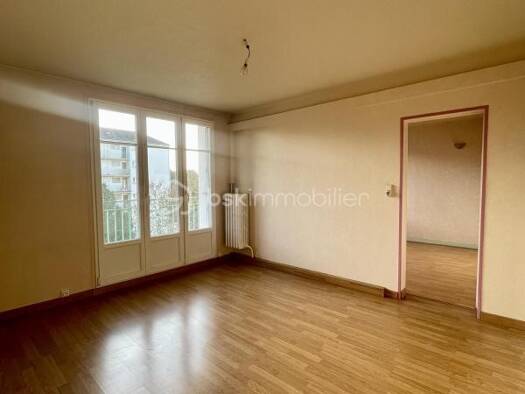 Appartement à vendre 104 900 € 3 pièces 2 chambres 59,4 m² Étage 4/6 Beaujardin Tours 37000