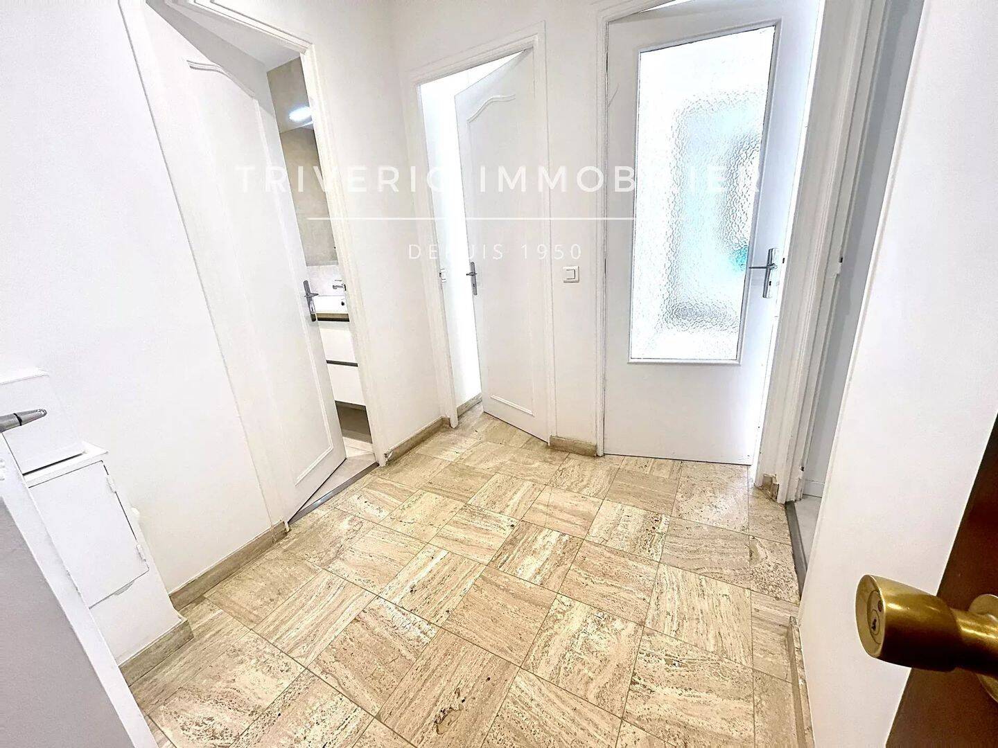 Appartement 2 pièces 45 m² · à Cannes · 44,8 m² · 1 090 €/mois