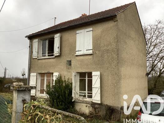 Maison à vendre 75 500 € 5 pièces 3 chambres 88 m² 1 610 m² de terrain Esternay 51310