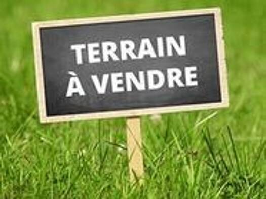 Terrain constructible à vendre 150 000 € 1 979 m² de terrain Salles-Adour 65360