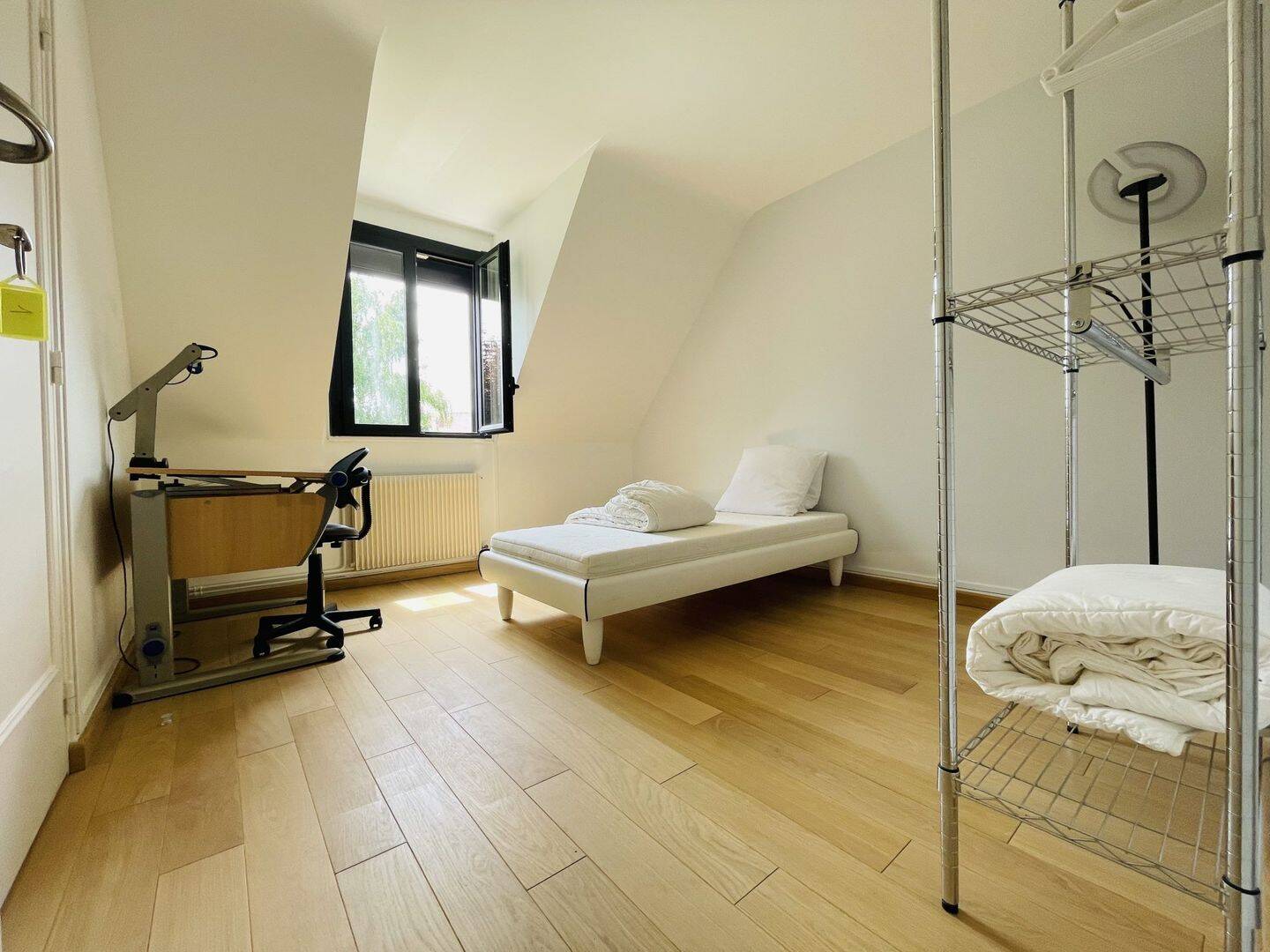 Appartement 1 pièce 15 m² · à Amiens · 14,7 m² · 490 €