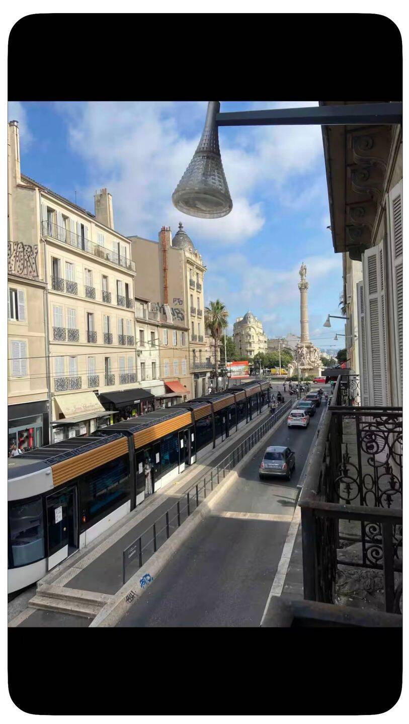 Appartement 3 pièces 67 m² · à Marseille 6ème Arrondissement · 67 m² · 1 290 €