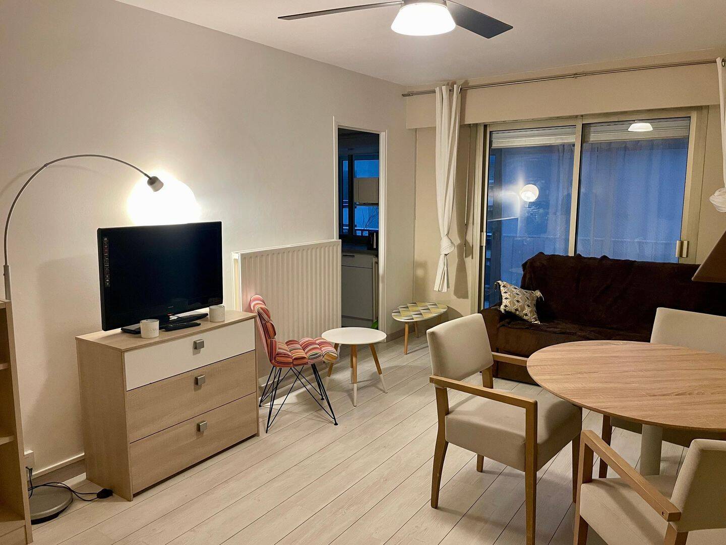 Appartement 1 pièce 43 m² · à Antibes · 43 m² · 900 €/mois