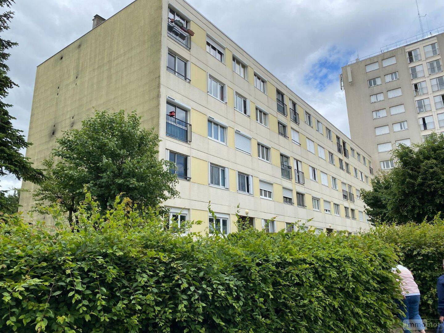 Appartement 4 pièces 81 m² · à Mainvilliers · 81 m² · 125 000 €