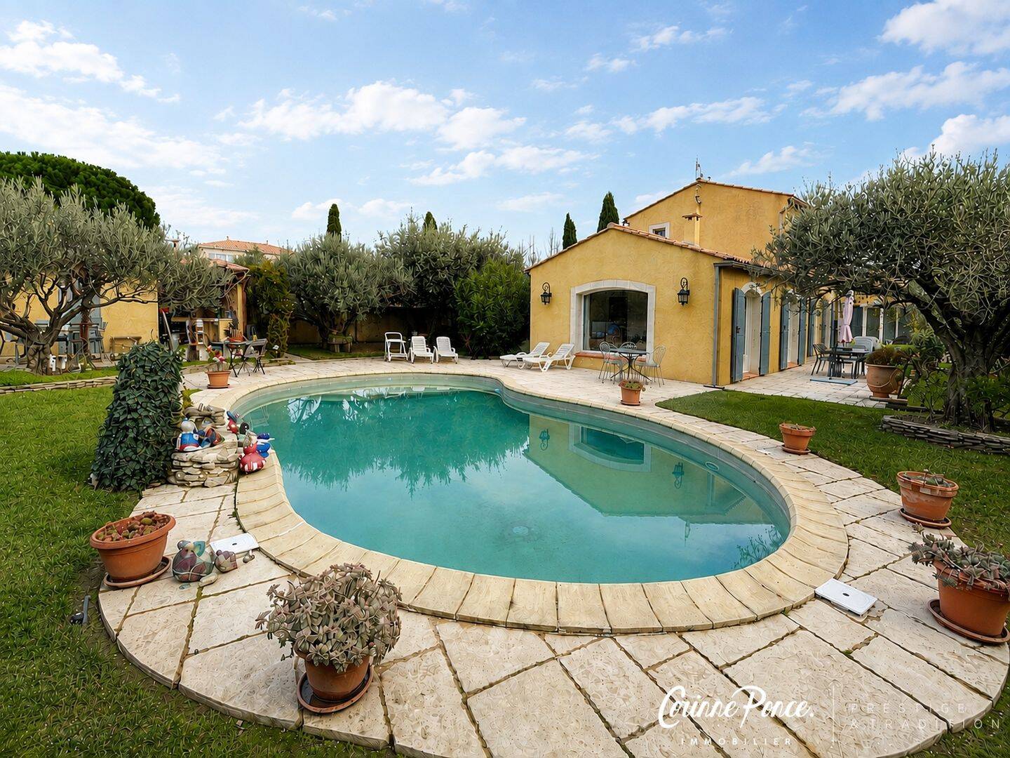 Maison 6 pièces 177 m² · à Sernhac · 177 m² · 540 000 €
