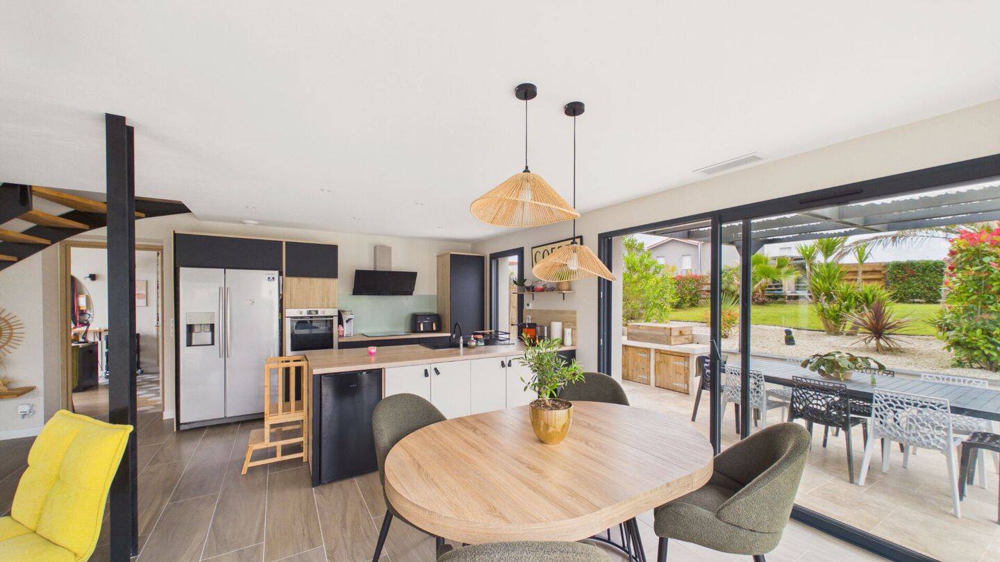 Maison 7 pièces 160 m² · à Saint-Vincent-de-Tyrosse · 160 m² · 565 000 €