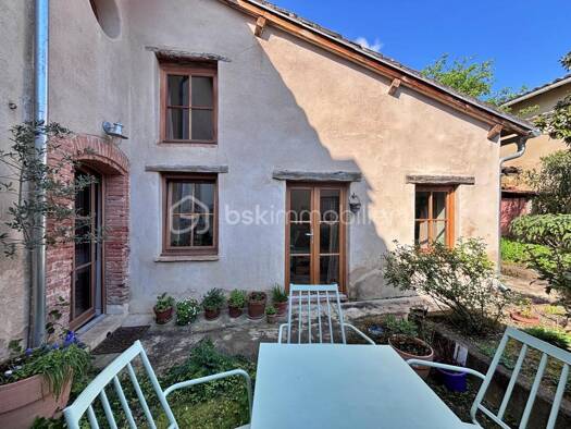 Maison à vendre 259 000 € 3 pièces 2 chambres 76,8 m² 136 m² de terrain Rabastens 81800