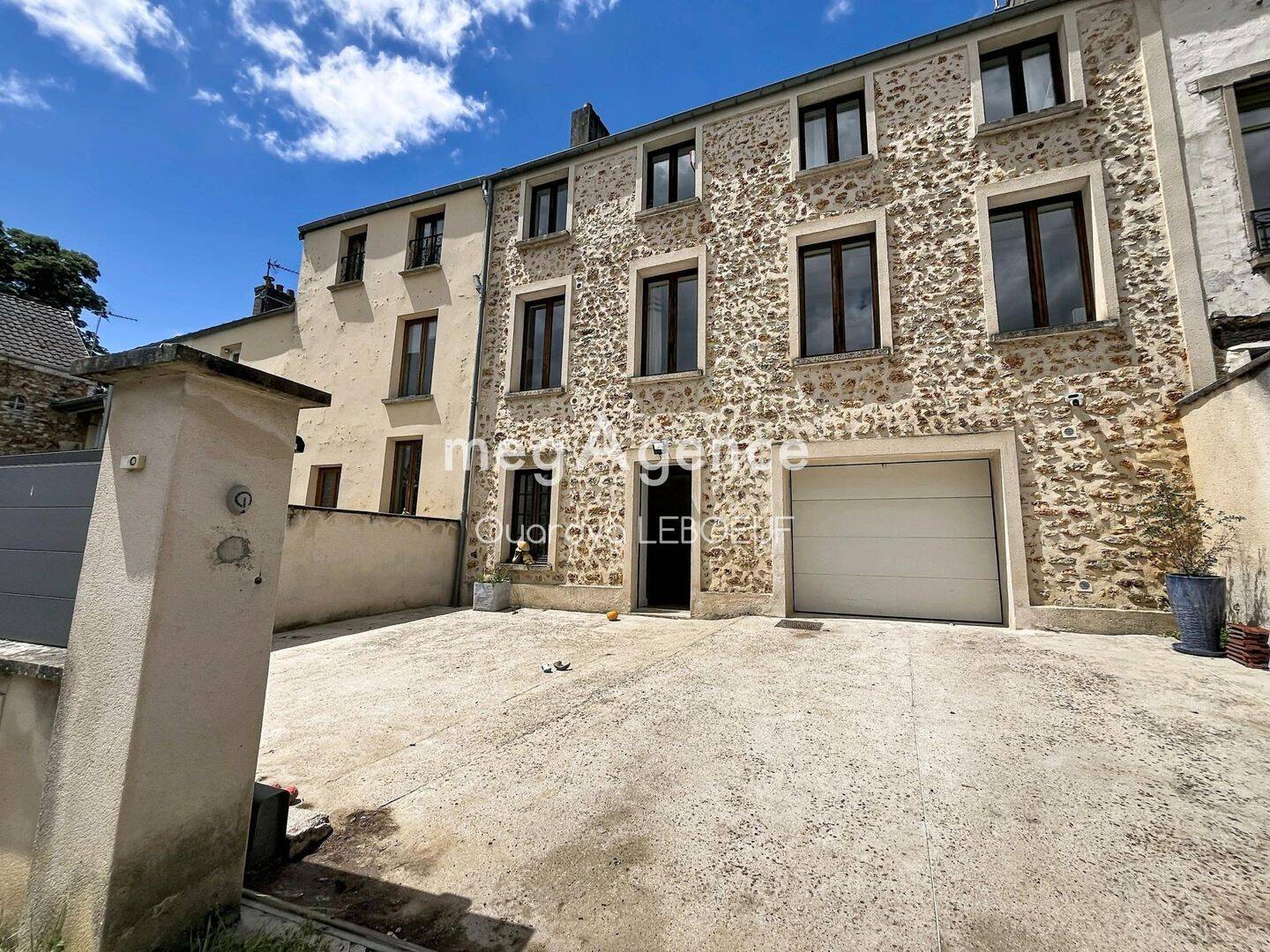 Maison 5 pièces 113 m² · à Aincourt · 113 m² · 229 000 €