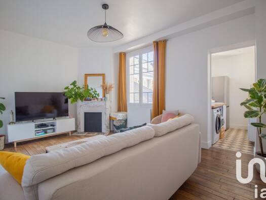Appartement à vendre 235 000 € 3 pièces 2 chambres 55 m² 2 étages Centre Ville Nord Ouest Fontainebleau 77300