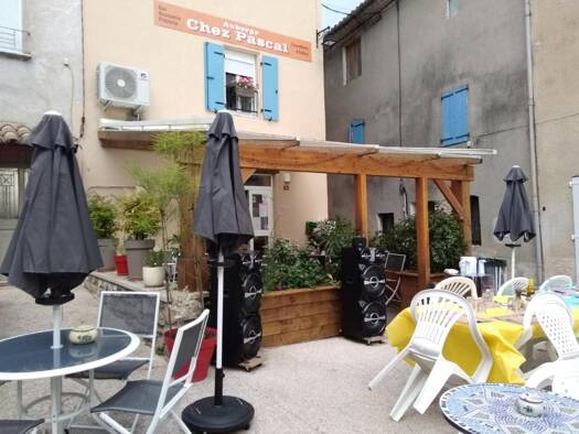 Maison à vendre 210 000 € 10 pièces 3 chambres 190 m² Saint-Julien-de-Cassagnas 30500