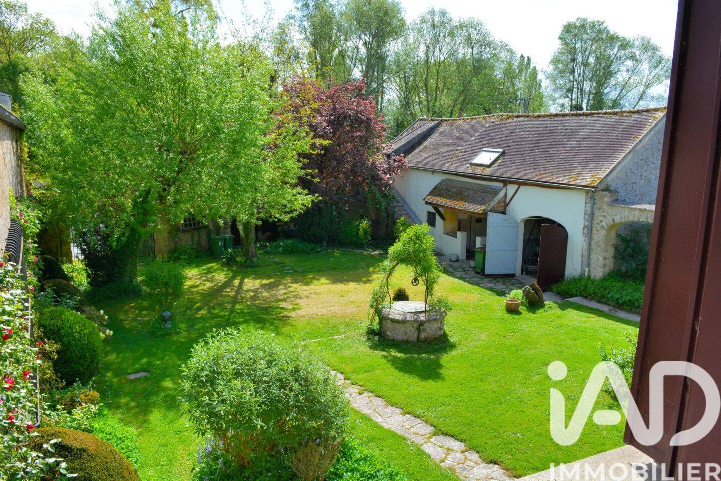 Maison 10 pièces 315 m² · à Montfort-l'Amaury · 315 m² · 890 000 €