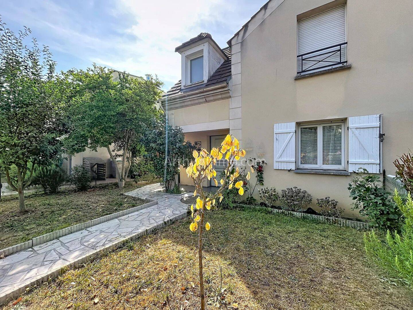 Maison 5 pièces 103 m² · à Yerres · 102,5 m² · 374 000 €