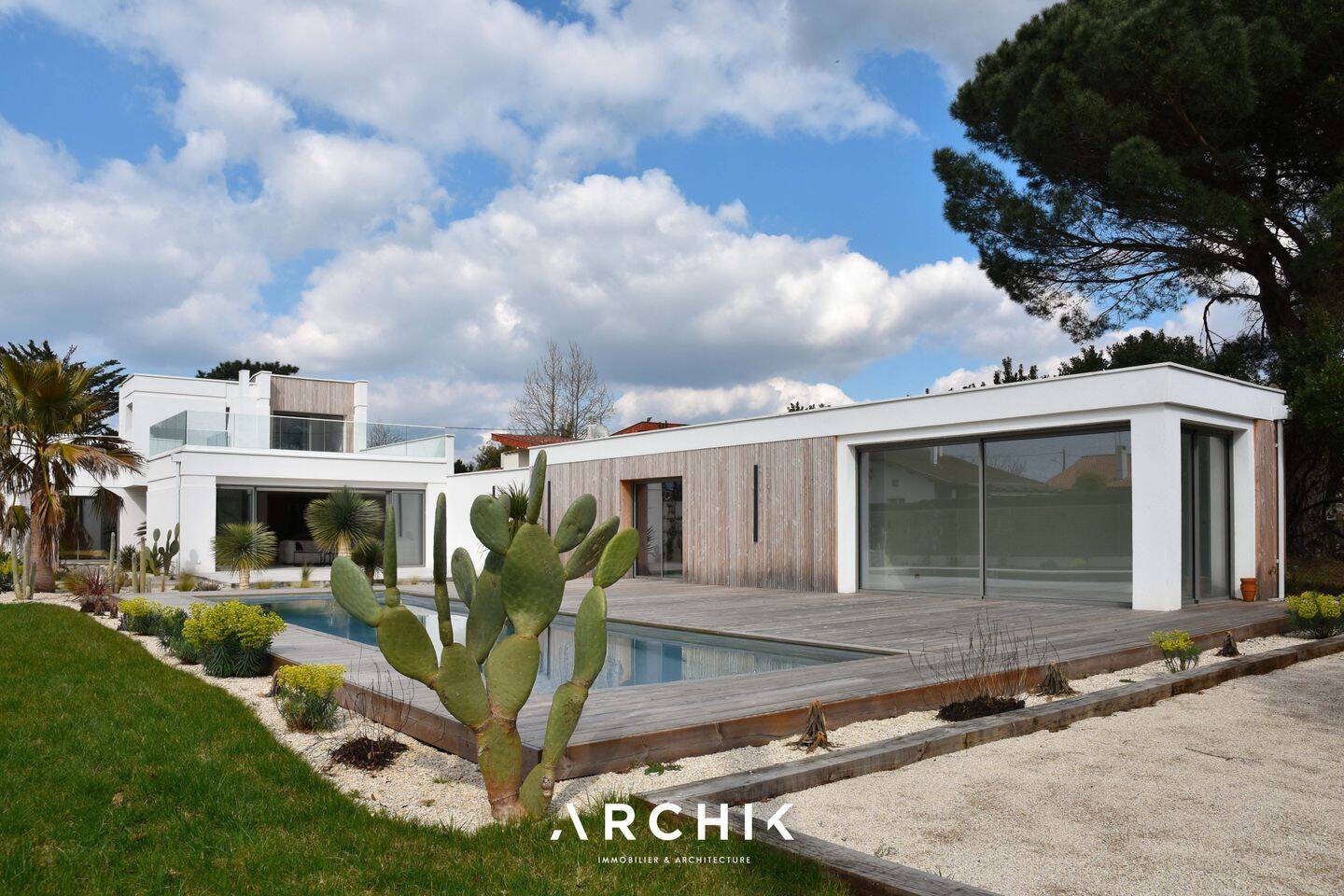 Maison 7 pièces 204 m² · à Gujan-Mestras · 204 m² · 1 470 000 €