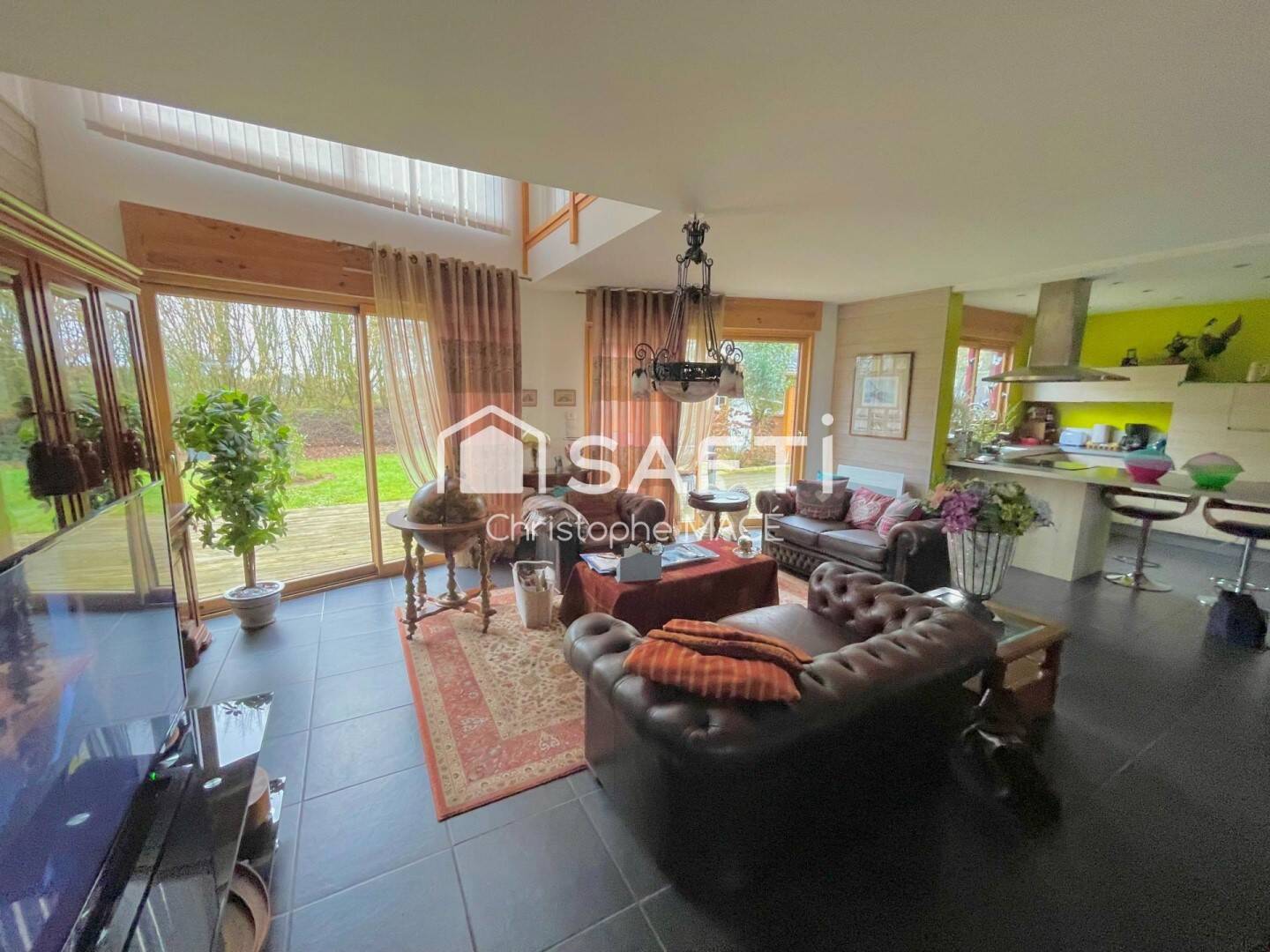 Maison 6 pièces 136 m² · à Saint-Berthevin · 136 m² · 395 000 €