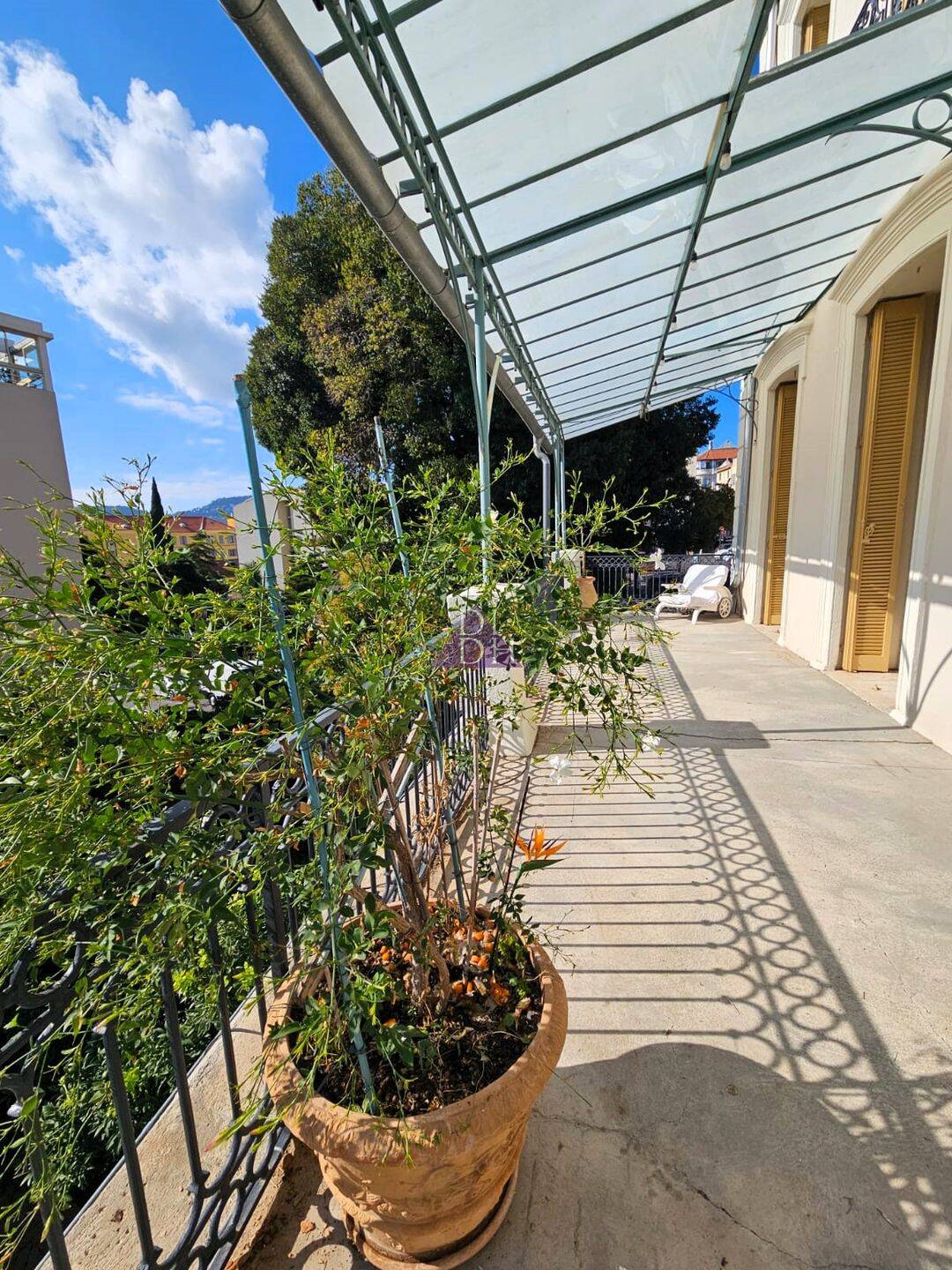 Appartement 4 pièces 143 m² · à Hyères · 142,6 m² · 749 000 €