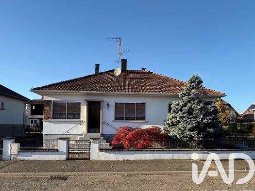 Maison de plain-pied à vendre 246 750 € 4 pièces 2 chambres 111,7 m² 637 m² de terrain Kaltenhouse 67240