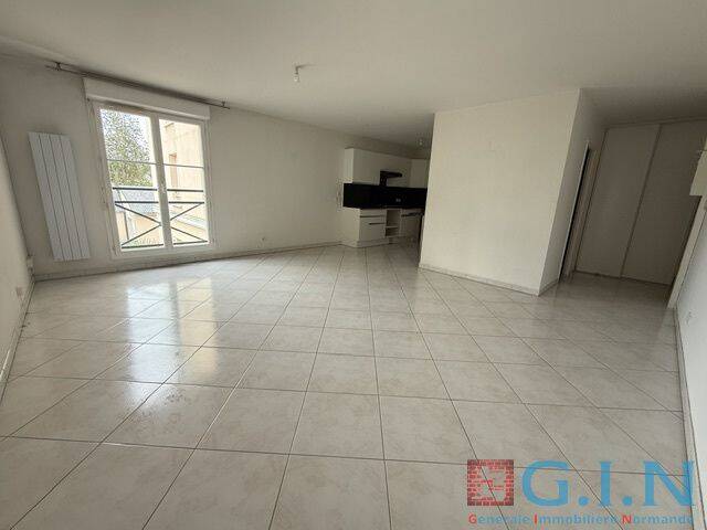 Appartement 2 pièces 54 m² · à Chartres · 54 m² · 670 €