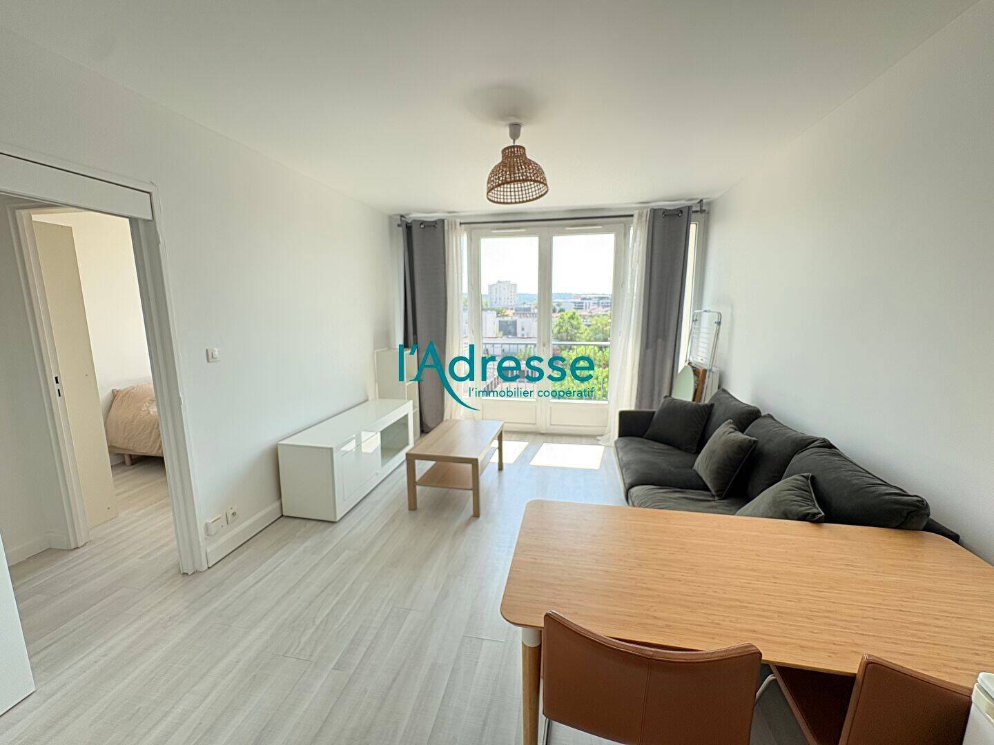 Appartement 2 pièces 32 m² · à Nanterre · 31,6 m² · 1 170 €