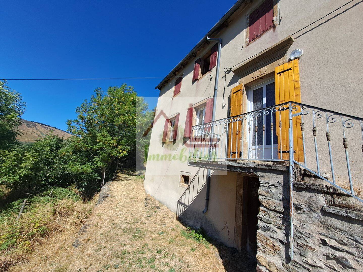 Maison 5 pièces 119 m² · à Altier · 119 m² · 135 000 €