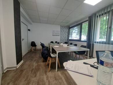 Espace bureau à vendre 220 000 € 104,2 m² de bureaux Centre Ville-Rive Gauche Rouen 76100