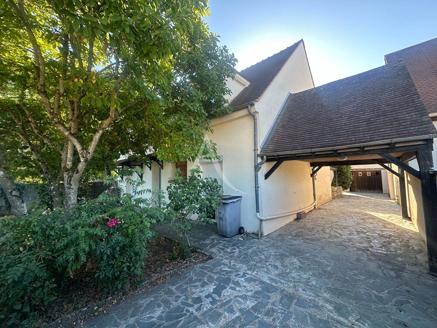 Maison 7 pièces 139 m² · à Le Châtelet-en-Brie · 139,2 m² · 1 700 €/mois