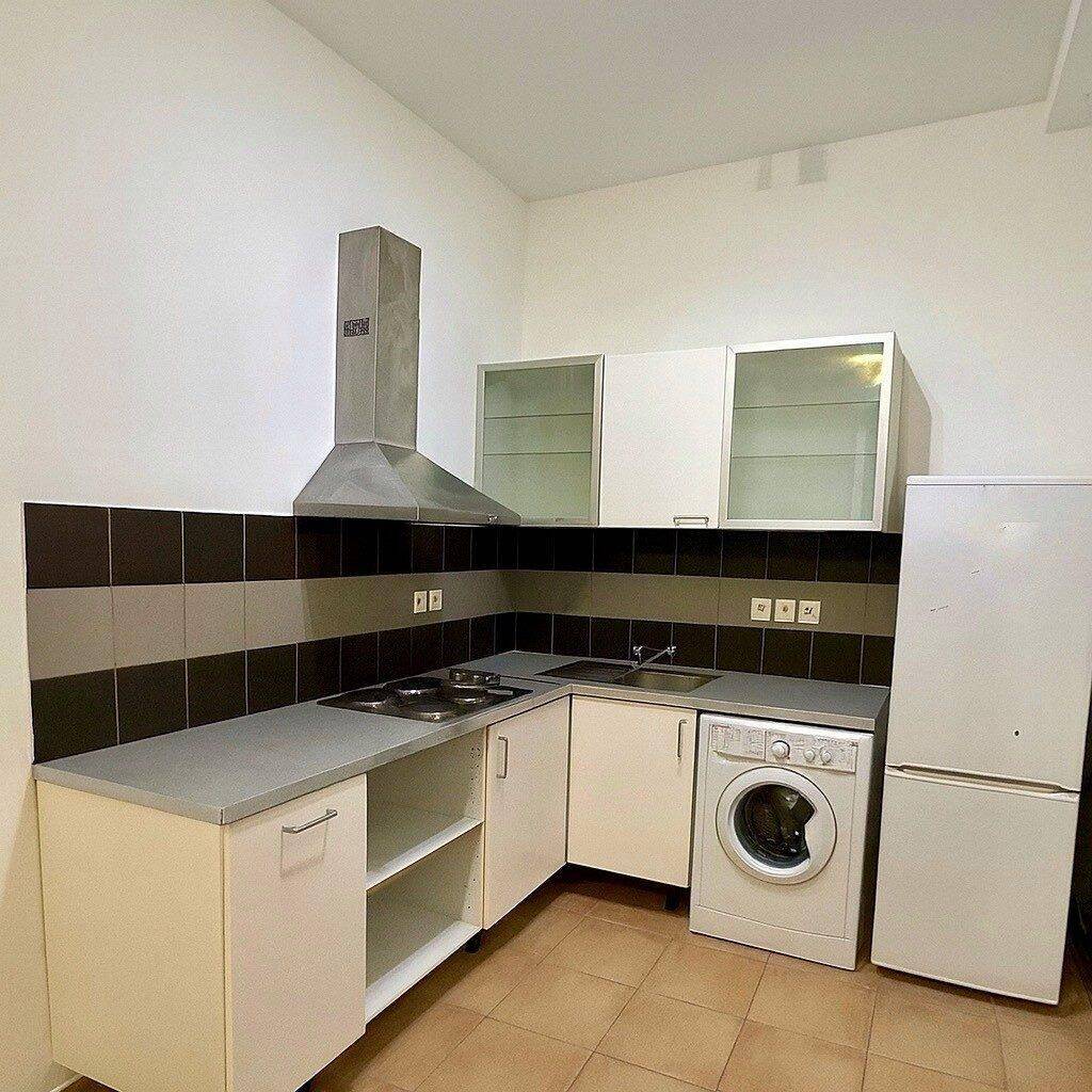 Appartement 1 pièce 32 m² · à Marseille 1er Arrondissement · 32 m² · 655 €/mois