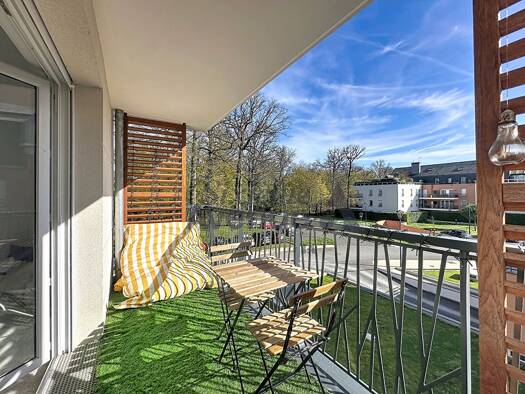 Appartement à vendre 289 900 € 3 pièces 2 chambres 61 m² Étage 2/3 Est Nord Ouest Sud Émerainville 77184