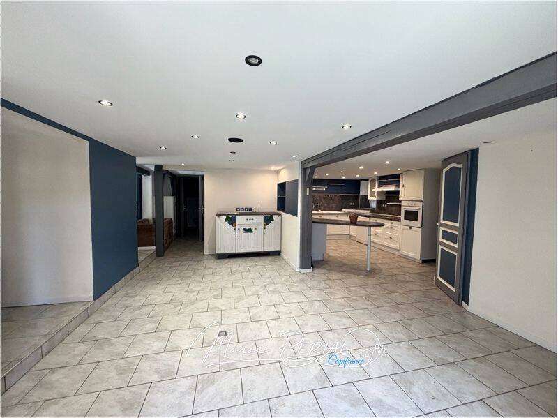 Maison 6 pièces 172 m² · à Herpelmont · 172 m² · 175 000 €