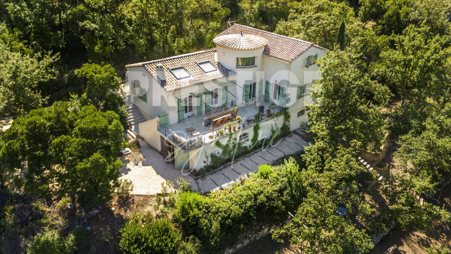 Maison 6 pièces 180 m² · à Le Castellet · 180 m² · 985 000 €