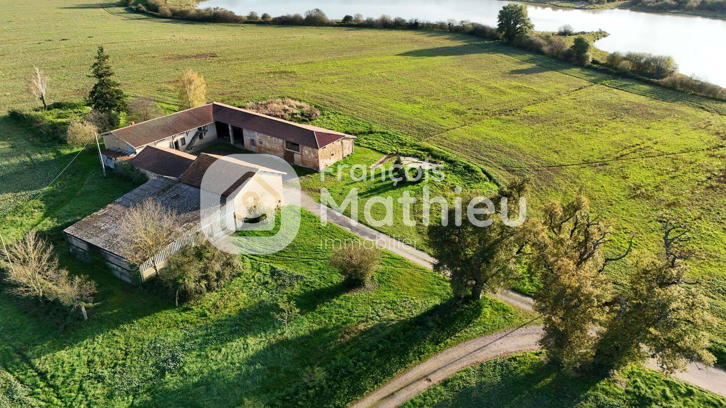 Maison 6 pièces 174 m² · à Saint-André-de-Corcy · 174 m² · 565 000 €