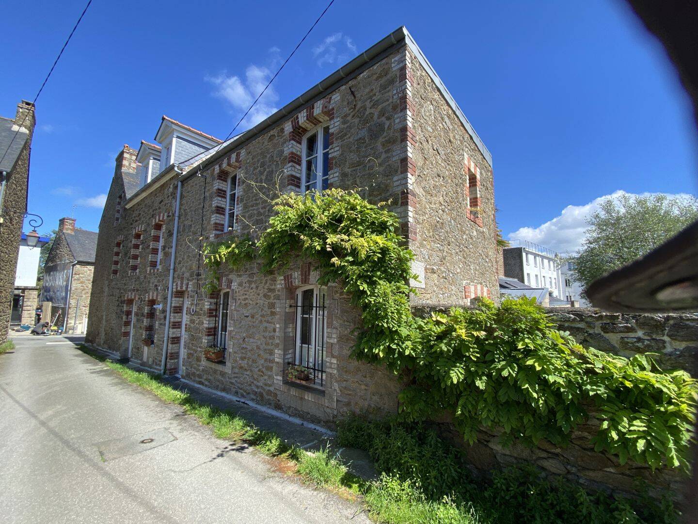 Maison 8 pièces 175 m² · à Saint-Briac-sur-Mer · 175 m² · 1 095 000 €