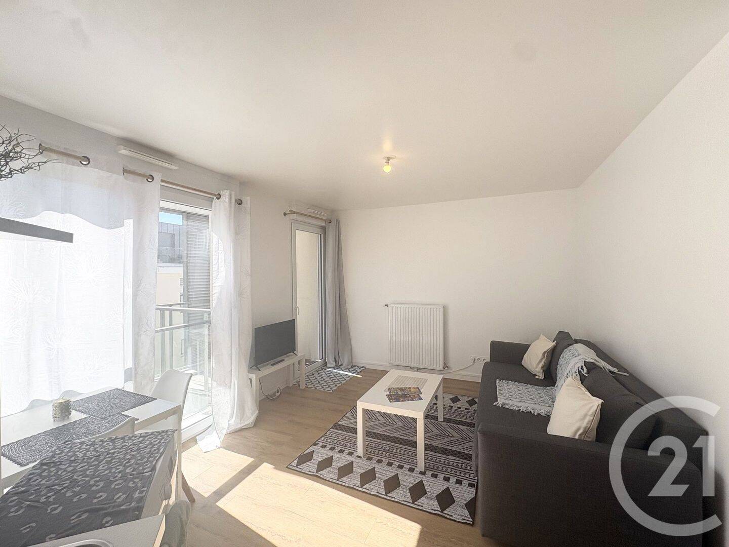 Appartement 1 pièce 25 m² · à Châtenay-Malabry · 24,9 m² · 775 €/mois